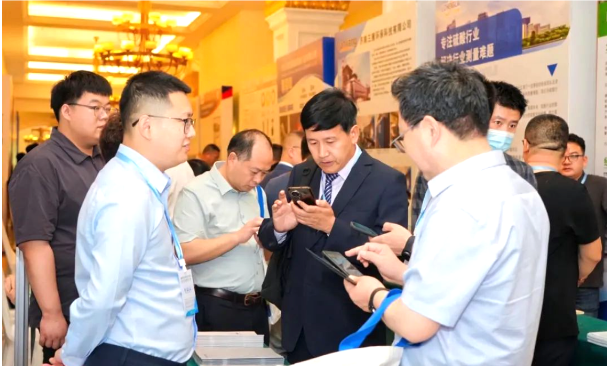 聚焦行業(yè)發(fā)展！公司高層出席 2025 重有色金屬先進冶金研討會