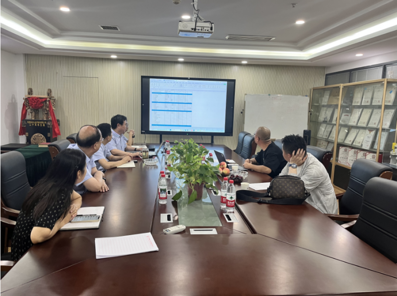 強(qiáng)強(qiáng)聯(lián)手！甲方客戶蒞臨誠達(dá)共商 CCS 硅鐵爐項(xiàng)目合作細(xì)節(jié)